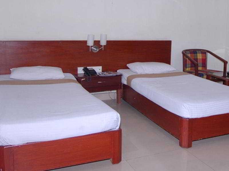 Priya Residency Hotel Secundurabad Buitenkant foto